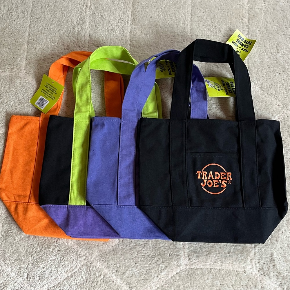 Set of 4 Trader Joe’s Halloween Mini Tote Bags